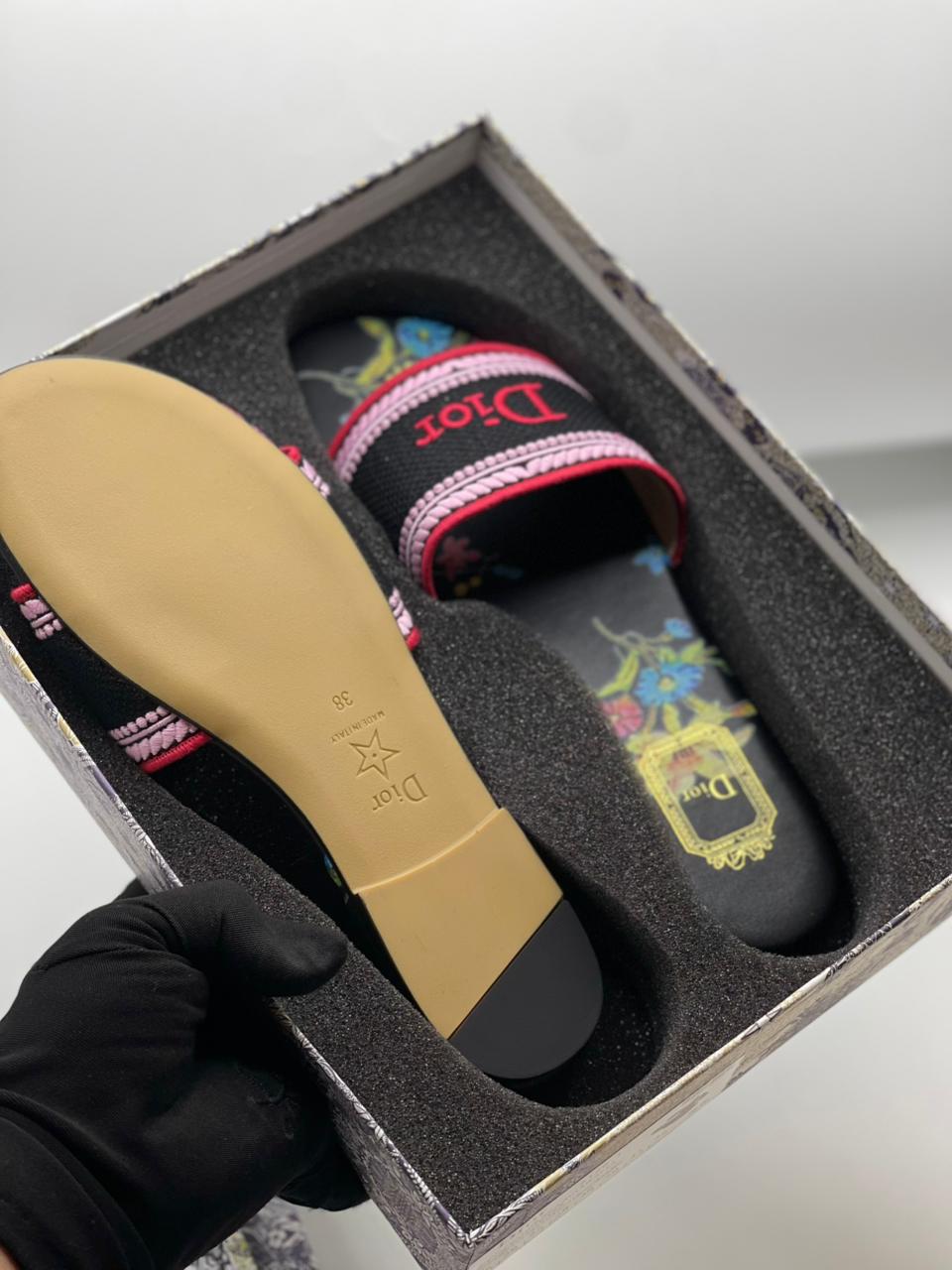 Christian Dior Dway Slides