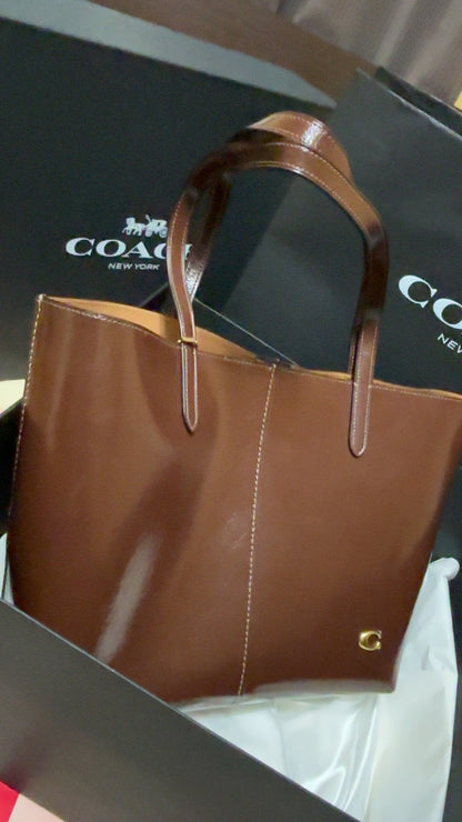 Coach North Tote Bag 32