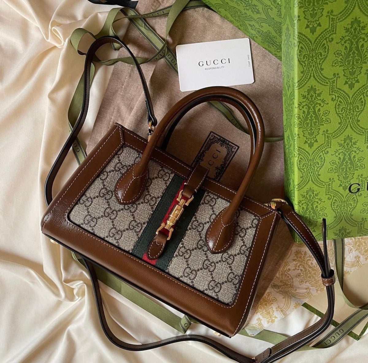 GUCCI Jackie with Brand Box