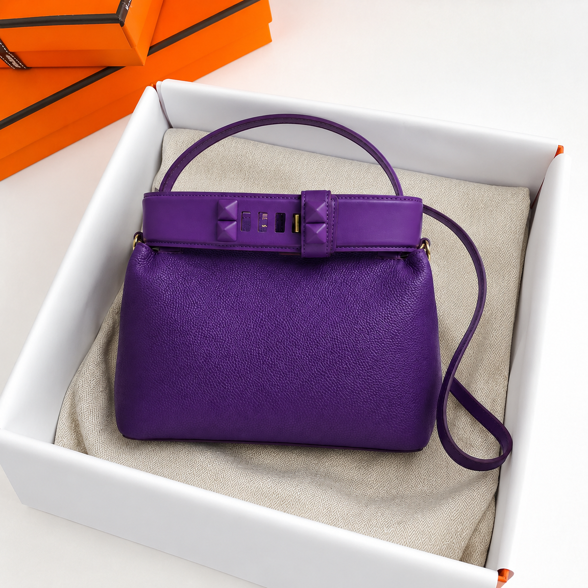 Hermès Médor Clous Handbag