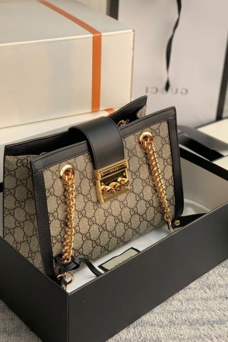 Gucci Padlock Small GG Supreme Shoulder Bag