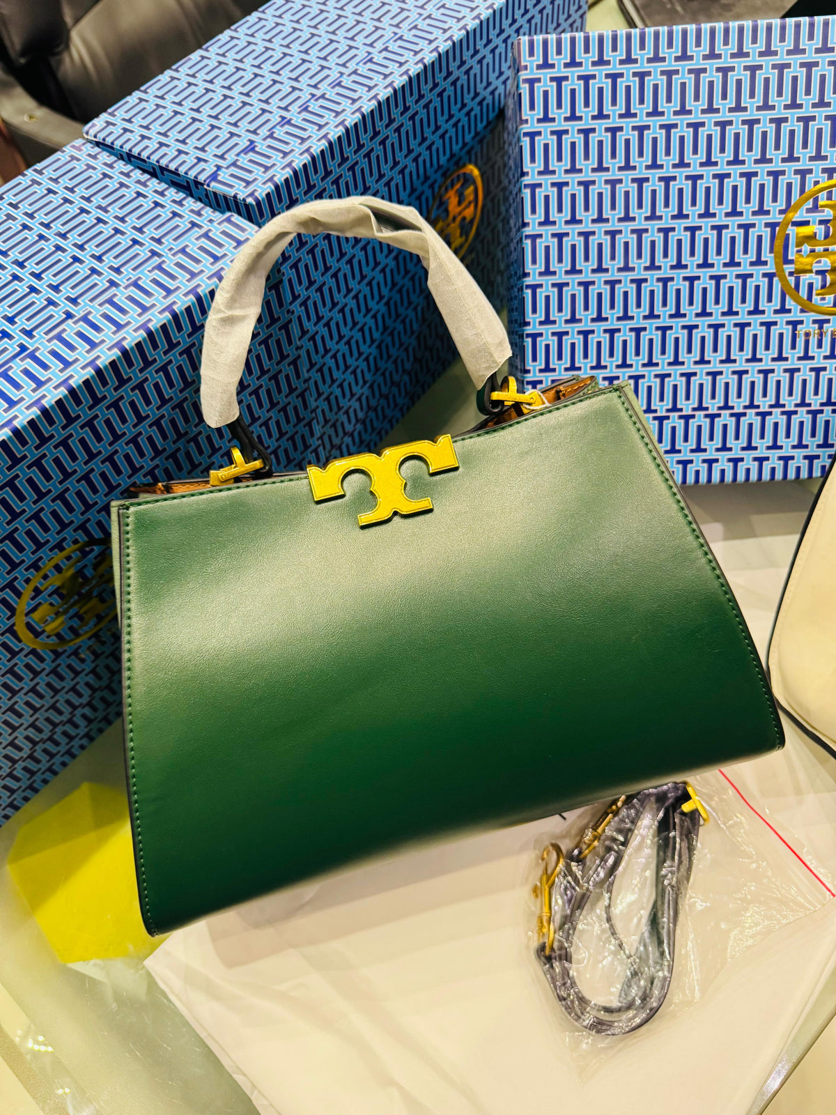 Tory Burch Eleanor Satchel Hand Bag