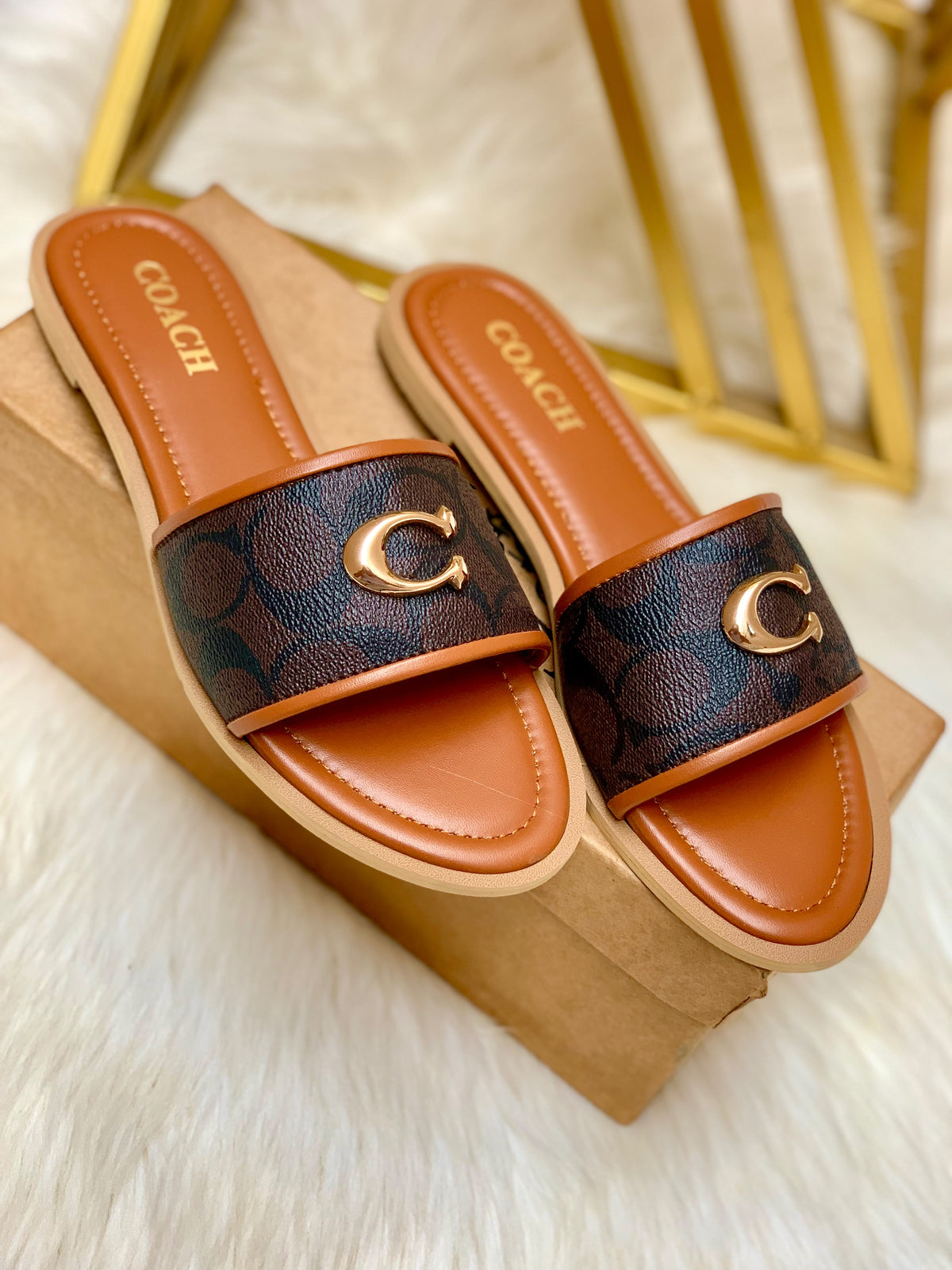 Coach C Buckle Flat Slippers