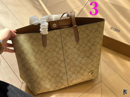 Coach North Tote Bag 32