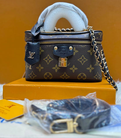 Louis Vuitton Vanity Chain Pouch | LV