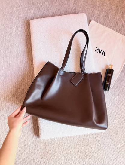 Zara Pinch Tote Bag