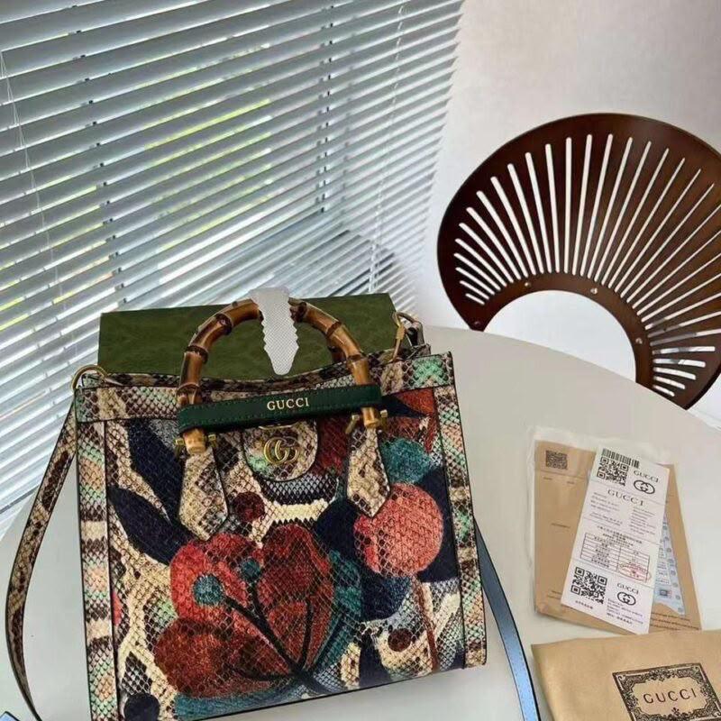 Gucci Diana Floral Print Tote Bag