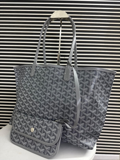 Goyard Saint Louis PM Tote Bag