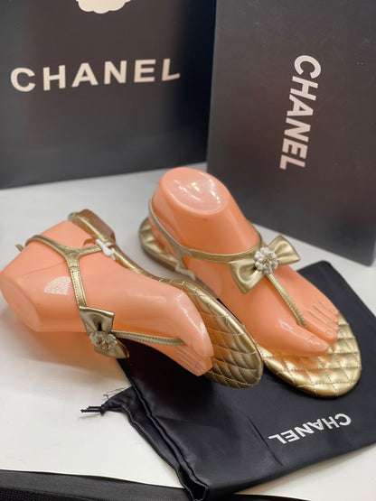 Chanel Lambskin Grosgrain Camellia Thong Sandals