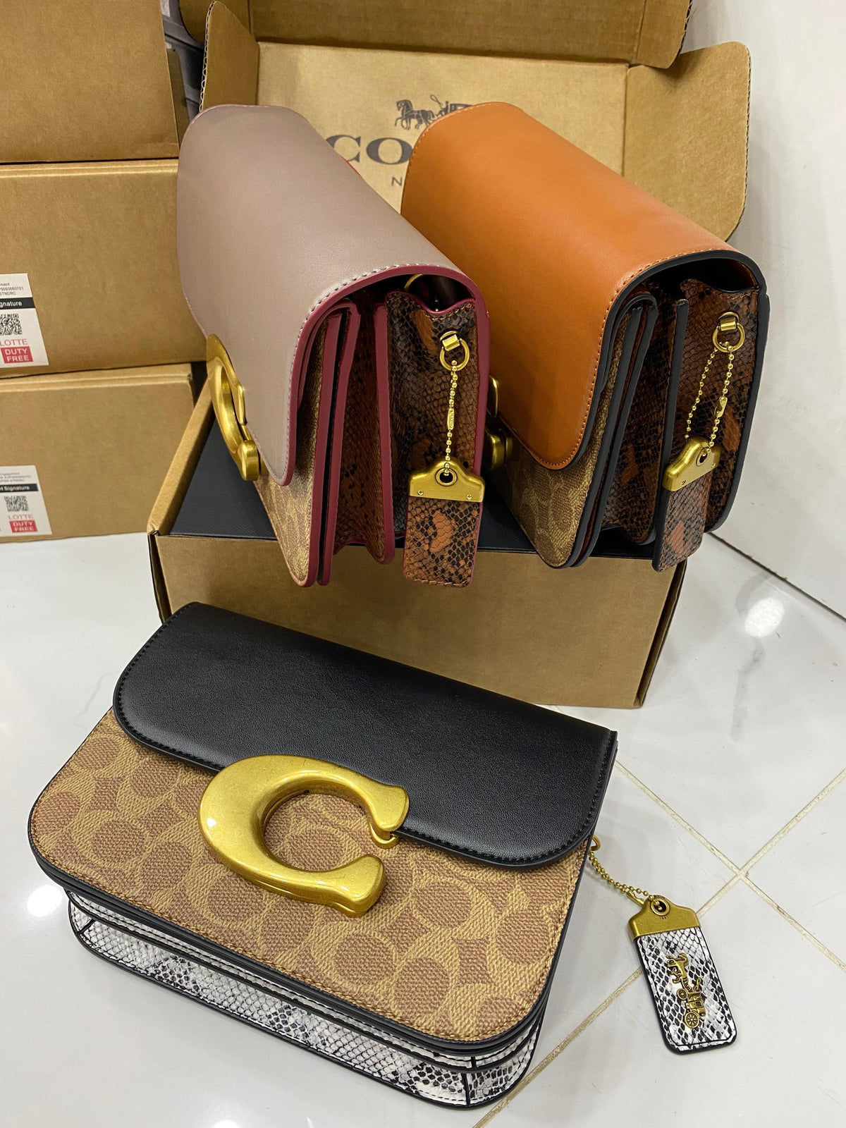 Coach Idol Signature Crossbody Shoulder Bag