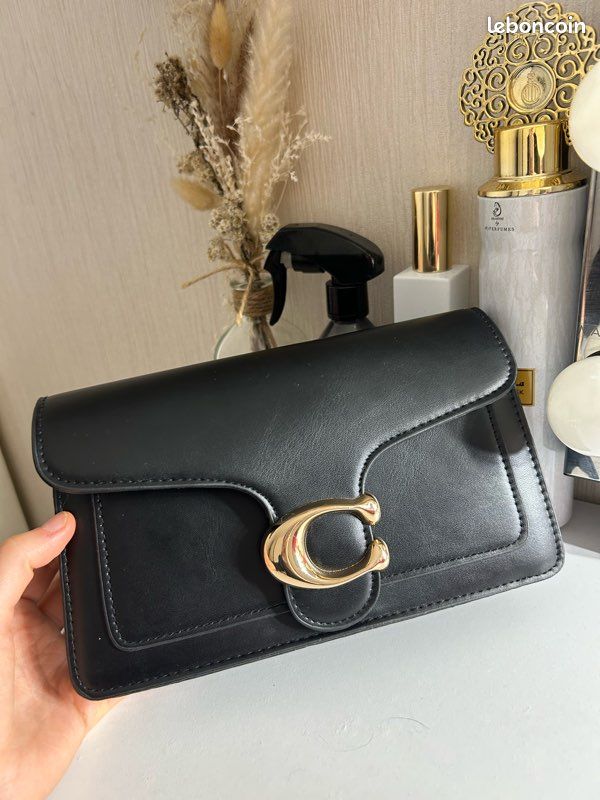 Coach Tabby Shoulder Bag 26