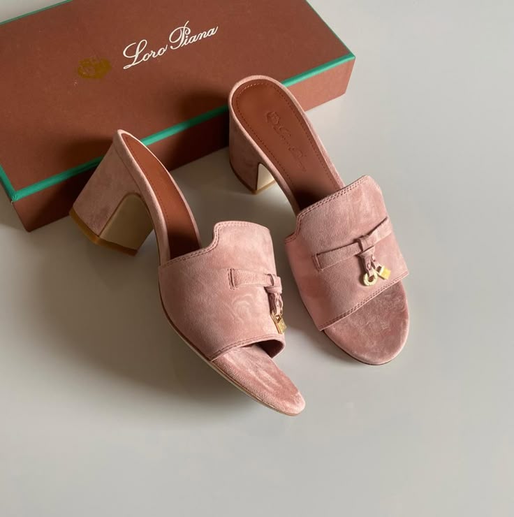 Loro Piana Summer Charms Sandal