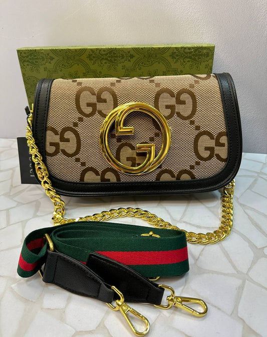 Gucci Blondie Pouch Bag