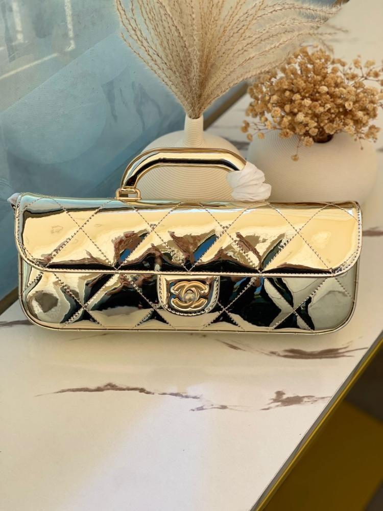 Chanel Handbag with Long Chain