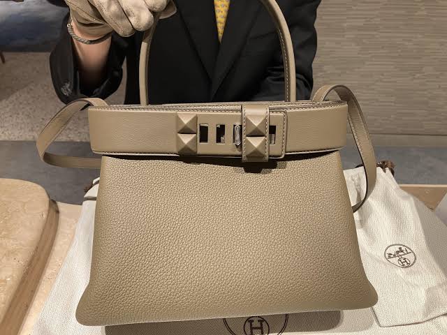 Hermès Médor Clous Handbag