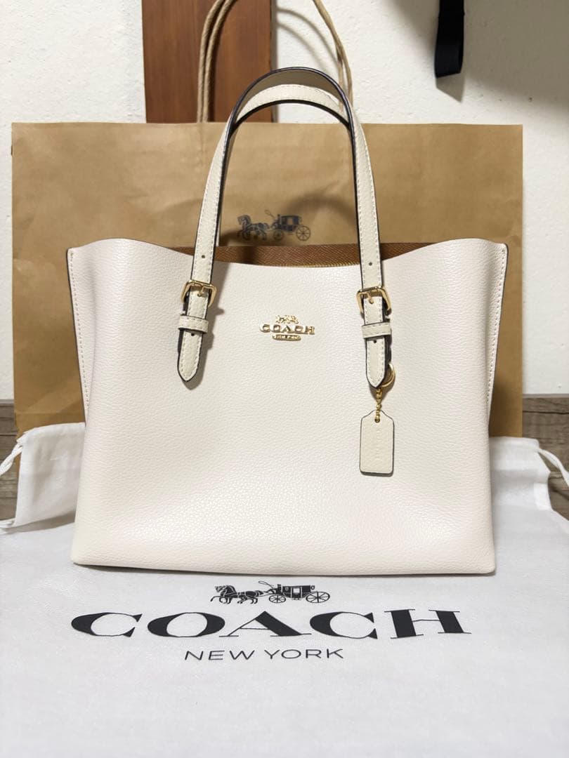 Coach Mollie Tote Bag 34